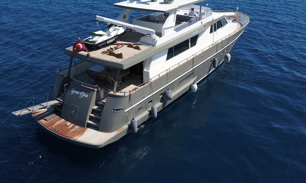 location motor yacht Antalya Turquie